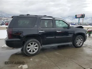 2007 GMC Yukon SLT with VIN 1GKFK13037J286649, listed as a Copart auction lot 45670555 with 183,557 mi miles and Salvage Title. Bid and sale history available at carsss.com. Image 3.