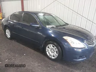 2010 Nissan Altima 2.5 S with VIN 1N4AL2AP3AC152637, listed as a IAAI auction lot 42063236 with 149,753 mi miles. Bid and sale history available at carsss.com. Image 1.