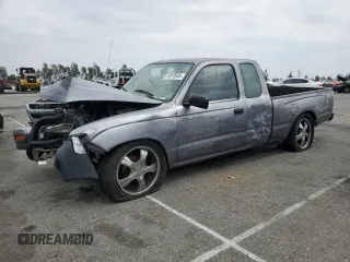 1998 Toyota Tacoma z VIN 4TAVL52NXWZ146750, wystawiony jako Copart lot #51012645 z przebiegiem 242 100 mil mil oraz Szkoda całkowita • Salvage title. Historia ofert i sprzedaży dostępna na DreamBid. Obrazek 1.