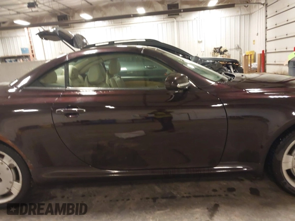 2005 Lexus SC with VIN JTHFN48Y950069904, listed as a IAAI auction lot 41804397 with 120,703 mi miles. Bid and sale history available at carsss.com. Image 13.