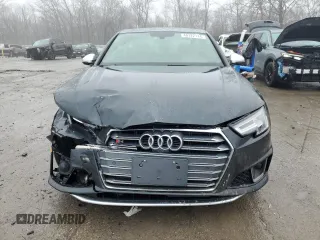 2019 Audi S4 Prestige with VIN WAUC4AF45KA102681, listed as a Copart auction lot 40122174 with 77,289 mi miles. Bid and sale history available at carsss.com. Image 5.