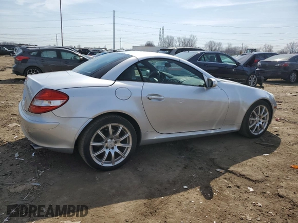 2005 Mercedes-Benz SLK 230/320 with VIN WDBWK56F35F040539, listed as a Copart auction lot 49405975 with 72,074 mi miles and Clean title. Bid and sale history available at DreamBid. Image 3.