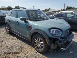 2024 MINI Countryman John Cooper Works with VIN WMZ33BS05R3S31419, listed as a Copart auction lot 71028224 with 1,657 mi miles and Salvage title. Bid and sale history available at DreamBid. Image 4.