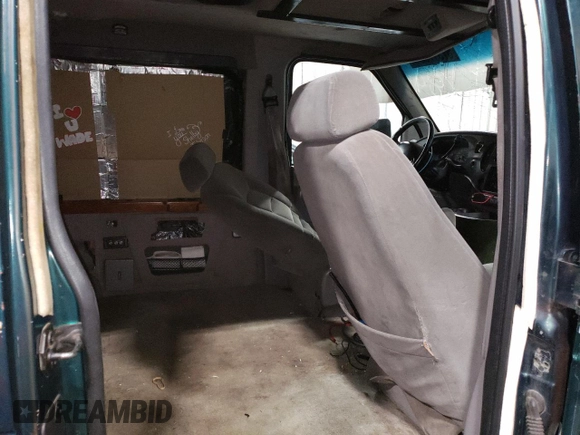 2001 Ford Econoline Cargo with VIN 1FDRE14W71HA24422, listed as a Copart auction lot 67317384 with 199,338 mi miles and Clean Title. Bid and sale history available at DreamBid. Image 10.