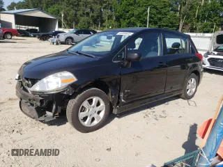 2010 Nissan Versa S с VIN 3N1BC1CP9AL439705, выставлен на аукционе Copart как лот 62099835 с пробегом 78 789 миль миль и Списание • Salvage title. История ставок и продаж доступна на DreamBid. Изображение 1.