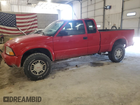 2000 GMC Sonoma SLS w/1SJ Pkg with VIN 1GTCT19W3Y8139635, listed as a Copart auction lot 49481715 with 180,926 mi miles and Salvage Title. Bid and sale history available at carsss.com. Image 1.