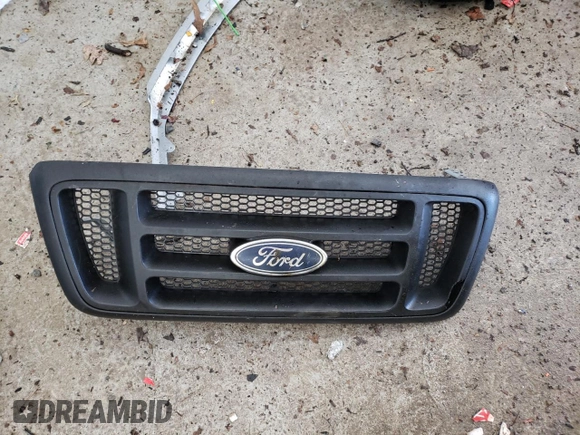 2005 Ford F-150 XL with VIN 1FTRF12W45KC30617, listed as a Copart auction lot 83966904 with 0 mi miles and Salvage Title. Bid and sale history available at carsss.com. Image 13.