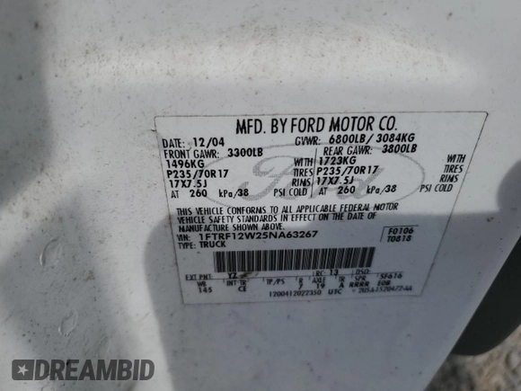 2005 Ford F-150 XL с VIN 1FTRF12W25NA63267, выставлен на аукционе Copart как лот 55049575 с пробегом 252 586 миль миль и Чистый • Clean title. История ставок и продаж доступна на DreamBid. Изображение 12.