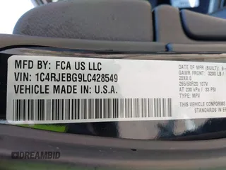 2020 Jeep Grand Cherokee Limited с VIN 1C4RJEBG9LC428549, выставлен на аукционе IAAI как лот 42277855 с пробегом 64 994 миль миль и . История ставок и продаж доступна на DreamBid. Изображение 9.