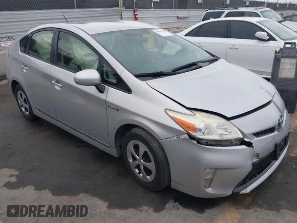 2015 Toyota Prius Four with VIN JTDKN3DU0F0477951, listed as a IAAI auction lot 41891202 with 141,991 mi miles. Bid and sale history available at carsss.com. Image 1.