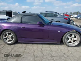 2001 Honda S2000 z VIN JHMAP11411T003513, wystawiony jako IAAI lot #41550216 z przebiegiem 155 595 mil mil oraz . Historia ofert i sprzedaży dostępna na DreamBid. Obrazek 13.
