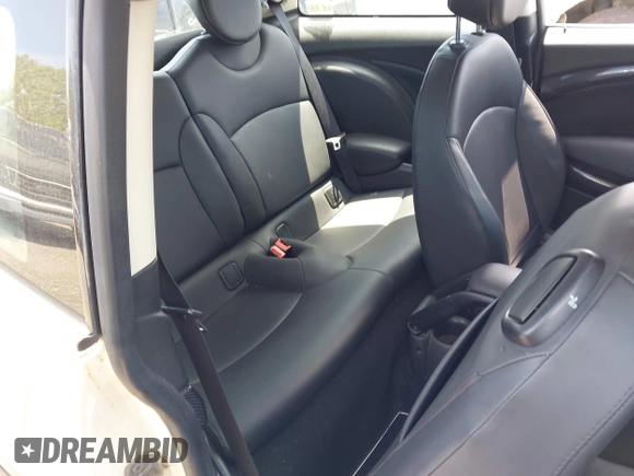 2012 MINI Hardtop S with VIN WMWSV3C5XCTY17852, listed as a IAAI auction lot 42402733 with 125,315 mi miles and . Bid and sale history available at DreamBid. Image 8.