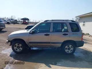 2002 Chevrolet Tracker with VIN 2CNBJ13C026911257, listed as a IAAI auction lot 41760465 with 135,549 mi miles and . Bid and sale history available at DreamBid. Image 15.