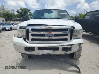 2006 Ford Super Duty F-250 XL with VIN 1FTSX21596EC19979, listed as a Copart auction lot 61600054 with 235,707 mi miles and Salvage Title. Bid and sale history available at carsss.com. Image 5.