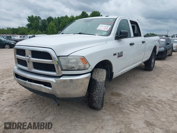 2018 Ram 2500 Tradesman with VIN 3C6UR5HJ1JG403796, listed as a IAAI auction lot 42172033 with 163,752 mi miles and . Bid and sale history available at DreamBid. Image 2.