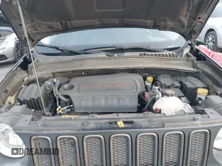 2016 Jeep Renegade Latitude with VIN ZACCJABT6GPC60155, listed as a IAAI auction lot 41387040 with 127,106 mi miles and . Bid and sale history available at DreamBid. Image 10.