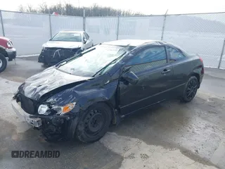 2011 Honda Civic Cpe LX with VIN 2HGFG1B68BH516944, listed as a IAAI auction lot 41562173 with 1 mi miles. Bid and sale history available at carsss.com. Image 2.