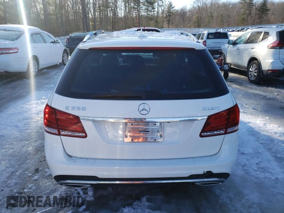 2014 Mercedes-Benz E 350 Luxury with VIN WDDHH8JB7EA822697, listed as a Copart auction lot 45219865 with 45,342 mi miles and Clean Title. Bid and sale history available at DreamBid. Image 6.