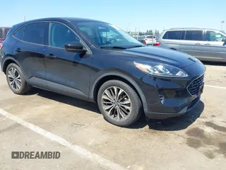 2022 Ford Escape SE z VIN 1FMCU0G62NUB97616, wystawiony jako IAAI lot #42038668 z przebiegiem 20 804 mil mil oraz . Historia ofert i sprzedaży dostępna na DreamBid. Obrazek 1.
