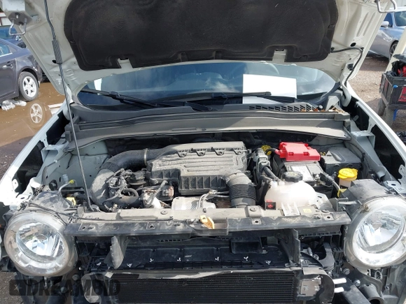 2023 Jeep Renegade Latitude with VIN ZACNJDB11PPP64019, listed as a IAAI auction lot 42736502 with 39,254 mi miles and . Bid and sale history available at DreamBid. Image 10.