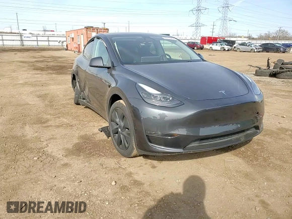 2024 Tesla Model Y with VIN 7SAYGDED7RF163537, listed as a Copart auction lot 48639255 with 7,193 mi miles and Salvage Title. Bid and sale history available at DreamBid. Image 10.