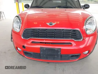 2012 MINI Countryman S with VIN WMWZC5C51CWL56989, listed as a IAAI auction lot 42195253 with 105,750 mi miles and . Bid and sale history available at DreamBid. Image 6.