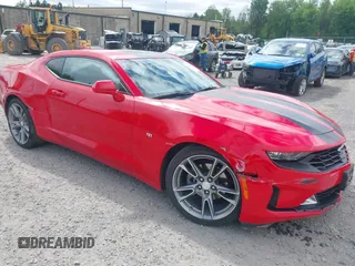 2019 Chevrolet Camaro 1LT z VIN 1G1FA1RX4K0136205, wystawiony jako IAAI lot #42281141 z przebiegiem 24 136 mil mil oraz . Historia ofert i sprzedaży dostępna na DreamBid. Obrazek 1.