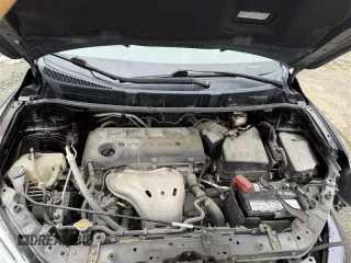 2010 Toyota Matrix S with VIN 2T1LE4EE6AC014387, listed as a Copart auction lot 59377095 with 59,326 mi miles and Salvage title. Bid and sale history available at DreamBid. Image 11.