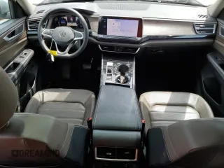 2024 Volkswagen Atlas SEL with VIN 1V2BR2CA3RC523103, listed as a Copart auction lot 55821865 with 47,893 mi miles and Salvage title. Bid and sale history available at DreamBid. Image 8.