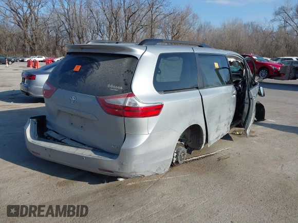 2015 Toyota Sienna XLE with VIN 5TDYK3DCXFS616362, listed as a IAAI auction lot 38882716 with Not Provided miles and . Bid and sale history available at DreamBid. Image 4.