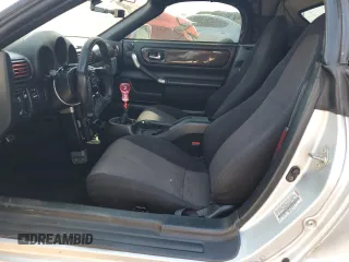 2000 Toyota MR2 z VIN JTDFR3206Y0020599, wystawiony jako Copart lot #47316875 z przebiegiem Nie podano mil oraz Szkoda całkowita • Salvage title. Historia ofert i sprzedaży dostępna na DreamBid. Obrazek 7.