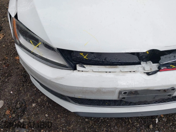 2014 Volkswagen Jetta GLI с VIN 3VW4T7AJ7EM315601, выставлен на аукционе IAAI как лот 42190687 с пробегом 113 220 миль миль и . История ставок и продаж доступна на DreamBid. Изображение 18.