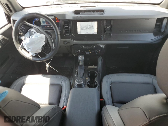 2023 Ford Bronco z VIN 1FMEE5DP5PLB73657, wystawiony jako Copart lot #58473675 z przebiegiem 14 209 mil mil oraz Szkoda całkowita • Salvage title. Historia ofert i sprzedaży dostępna na DreamBid. Obrazek 8.