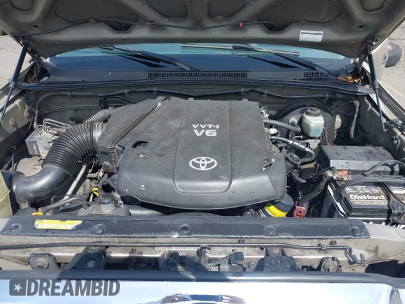 2006 Toyota Tacoma PreRunner with VIN 5TETU62N36Z164347, listed as a IAAI auction lot 41862319 with 395,554 mi miles. Bid and sale history available at carsss.com. Image 10.