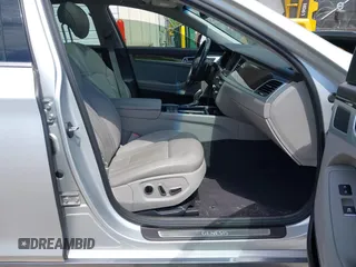 2017 Genesis G80 3.8L z VIN KMHGN4JE7HU168333, wystawiony jako IAAI lot #42267987 z przebiegiem 70 891 mil mil oraz . Historia ofert i sprzedaży dostępna na DreamBid. Obrazek 5.