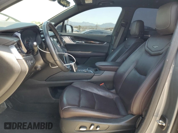 2021 Cadillac XT6 Premium Luxury with VIN 1GYKPCRS9MZ219271, listed as a Copart auction lot 51994715 with 44,616 mi miles and Salvage title. Bid and sale history available at DreamBid. Image 7.
