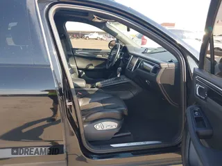 2016 Porsche Macan S with VIN WP1AB2A5XGLB47230, listed as a IAAI auction lot 40178335 with 78,294 mi miles and . Bid and sale history available at DreamBid. Image 5.