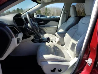 2019 Jeep Cherokee Limited with VIN 1C4PJMDX9KD380560, listed as a Copart auction lot 53419085 with 56,797 mi miles and Salvage title. Bid and sale history available at DreamBid. Image 7.