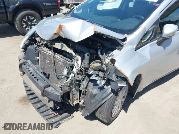 2016 Nissan Note SV with VIN 3N1CE2CP0GL386518, listed as a IAAI auction lot 41986905 with 110,921 mi miles and . Bid and sale history available at DreamBid. Image 6.