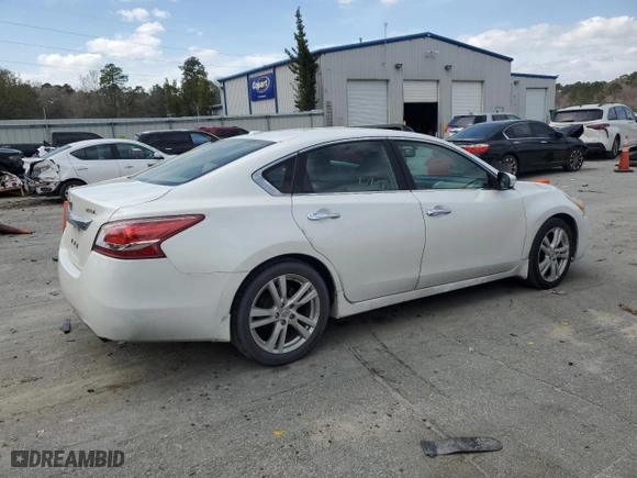 2013 Nissan Altima 3.5 SV with VIN 1N4BL3AP1DC250659, listed as a Copart auction lot 48525865 with 128,989 mi miles and Salvage Title. Bid and sale history available at carsss.com. Image 3.