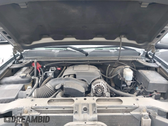 2011 Chevrolet Silverado 1500 LS with VIN 1GCRCREA8BZ418082, listed as a IAAI auction lot 42171399 with 112,019 mi miles and . Bid and sale history available at DreamBid. Image 10.