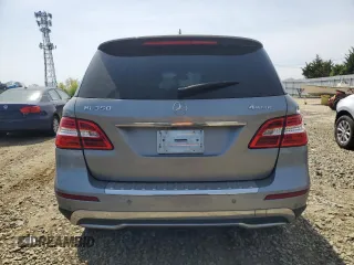 2013 Mercedes-Benz M 350 with VIN 4JGDA5HB2DA242110, listed as a Copart auction lot 54206095 with 86,587 mi miles and Salvage Title. Bid and sale history available at DreamBid. Image 6.
