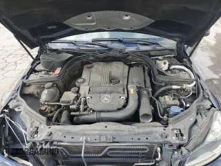 2012 Mercedes-Benz C 250 Sport z VIN WDDGF4HB8CR213861, wystawiony jako Copart lot #56090855 z przebiegiem 120 685 mil mil oraz Szkoda całkowita • Salvage title. Historia ofert i sprzedaży dostępna na DreamBid. Obrazek 11.