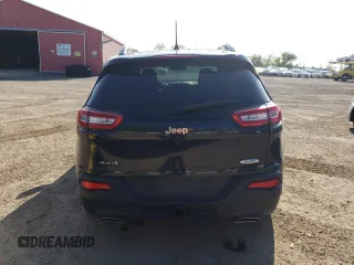 2016 Jeep Cherokee Latitude z VIN 1C4PJMCS6GW111367, wystawiony jako Copart lot #56582815 z przebiegiem 121 491 mil mil oraz Szkoda całkowita • Salvage title. Historia ofert i sprzedaży dostępna na DreamBid. Obrazek 6.
