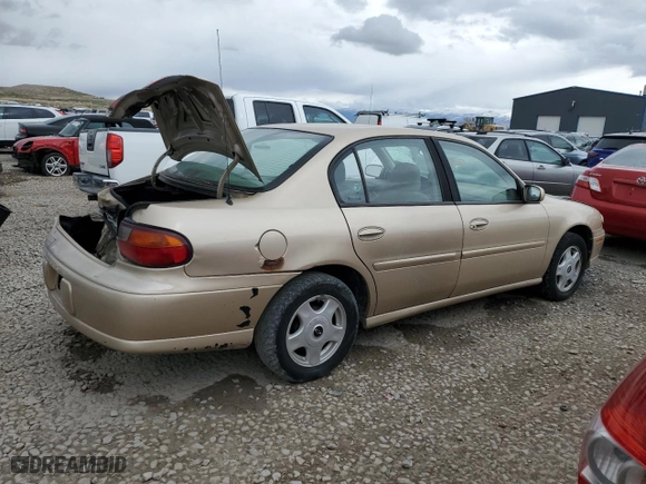 2001 Chevrolet Malibu LS with VIN 1G1NE52J61M601698, listed as a Copart auction lot 48681805 with 170,327 mi miles and Salvage Title. Bid and sale history available at carsss.com. Image 3.