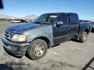 2002 Ford F-150 XLT with VIN 1FTRW07682KB94008, listed as a Copart auction lot 88724185 with 231,464 mi miles and Salvage Title. Bid and sale history available at carsss.com. Image 1.