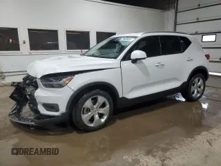 2021 Volvo XC40 Momentum z VIN YV4AC2HK8M2603055, wystawiony jako Copart lot #79529454 z przebiegiem 71 277 mil mil oraz Szkoda całkowita • Salvage title. Historia ofert i sprzedaży dostępna na DreamBid. Obrazek 1.