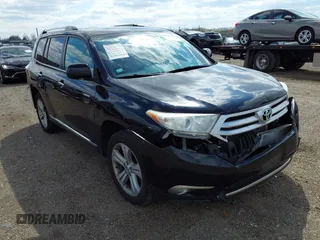 2013 Toyota Highlander Limited z VIN 5TDDK3EH1DS258901, wystawiony jako IAAI lot #42026696 z przebiegiem 110 465 mil mil oraz . Historia ofert i sprzedaży dostępna na DreamBid. Obrazek 1.