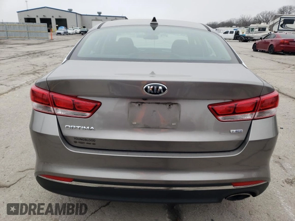 2016 Kia Optima LX Turbo with VIN 5XXGT4L10GG011106, listed as a Copart auction lot 43805715 with 81,747 mi miles and Salvage Title. Bid and sale history available at carsss.com. Image 6.