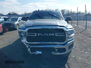 2022 Ram 2500 Tradesman with VIN 3C6UR5HJ2NG111757, listed as a IAAI auction lot 41537105 with 64,589 mi miles and . Bid and sale history available at DreamBid. Image 13.